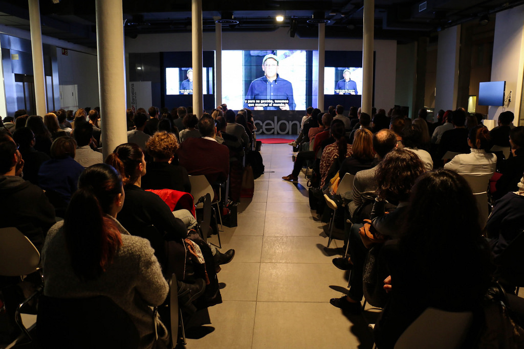 TEDxBarcelona-salon-nos-estamos-comiendo-el-mundo-f